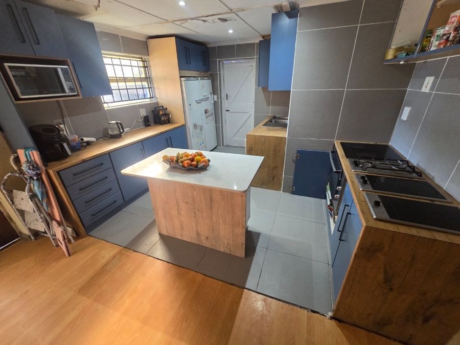 3 Bedroom Property for Sale in Portlands Western Cape